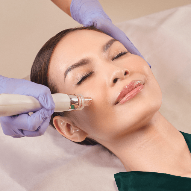 Hydra Glow Facial